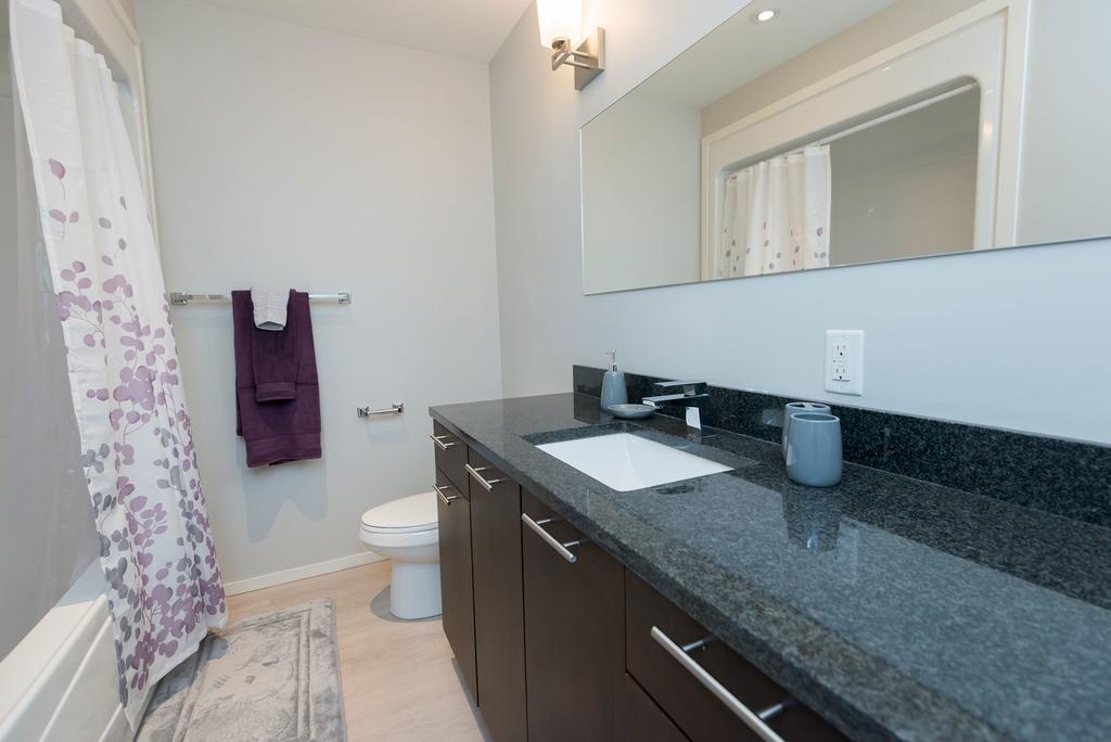 Nova Suites Inc. Галифакс Экстерьер фото